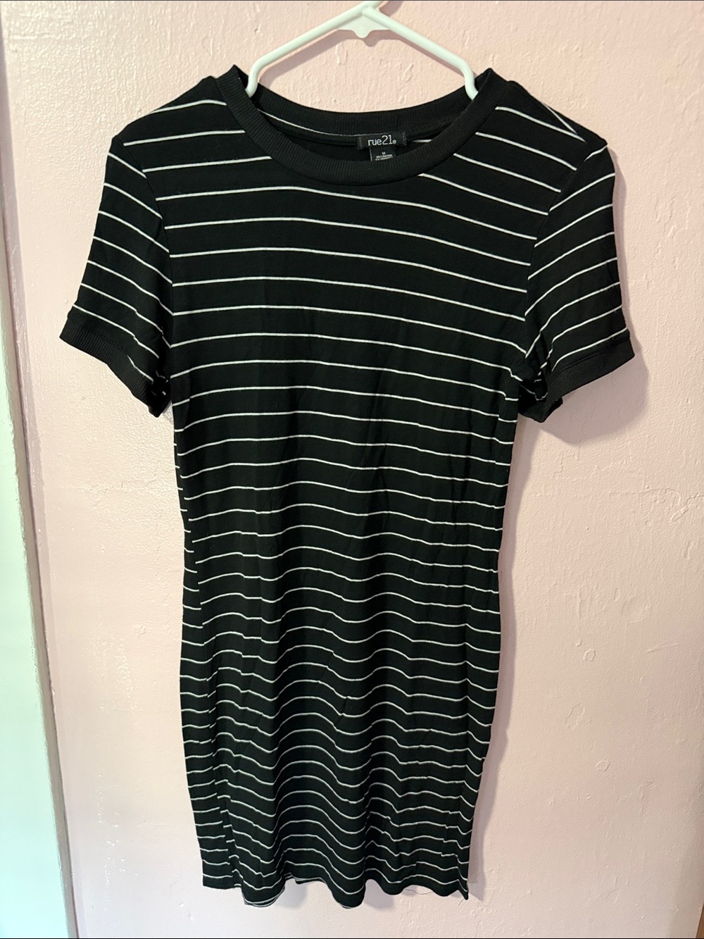 Rue21 Black & White Striped Short Sleeve T-Shirt Dress